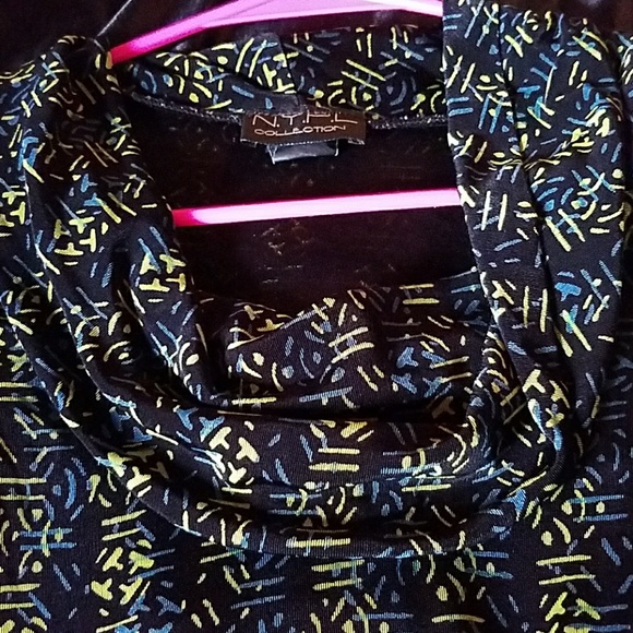 Shirt - Picture 2 of 4